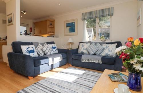 Falmouth House | Foxglove Cottage