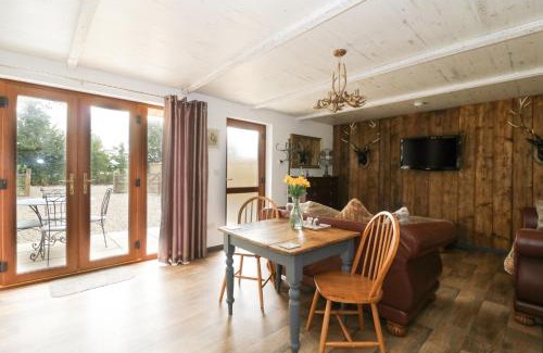 Norwich House | Foxley Wood Cottage