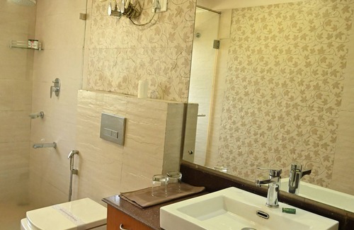 Shyamkhet Resort | Foxoso Misty Oaks Resort