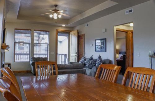 Kimball Junction Apartment | Foxpoint condo