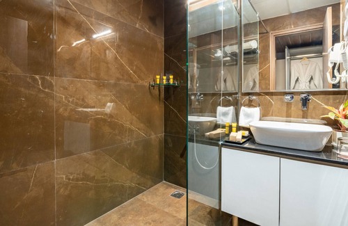 Gurugram Hotel | Foxtrail, Sector 42 - AM Hotel Kollection