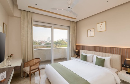 Gurugram Hotel | Foxtrail, Sector 42 - AM Hotel Kollection