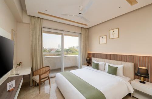 Gurugram Hotel | Foxtrail, Sector 42 - AM Hotel Kollection