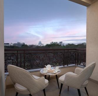 Gurugram Hotel | Foxtrail, Sector 42 - AM Hotel Kollection