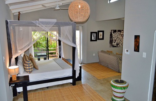 Marloth Park Villa | Foxy Crocodile Bush Retreat