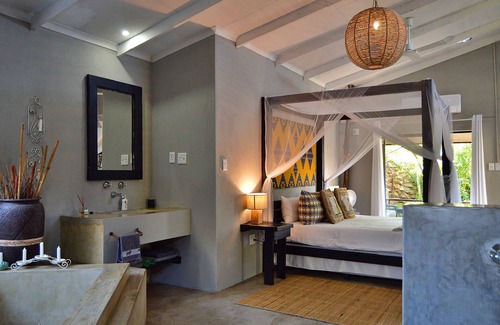 Marloth Park Villa | Foxy Crocodile Bush Retreat
