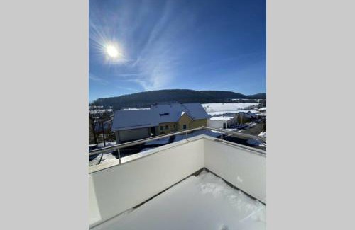 Bad Kissingen Apartment | Fränkische Rhön Wohnung mit Bergblick ツ