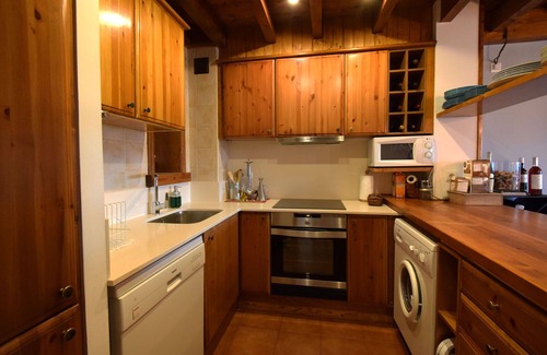 Angoustrine Apartment | Apartment 'Infinity View Duplex - Cerdagne' with Mountain View, Shared Pool and Wi-Fi