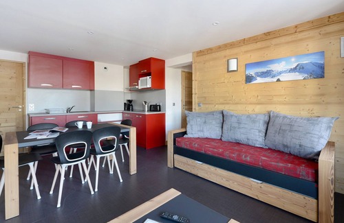 Bellentre Apartment | Bright Apartment Near Slopes · Wellness Area · Pet-Friendly