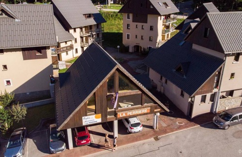 Saint-Colomban-des-Villards Apartment | Wifi, parking, tv, 50-80m², Saint Colomban des Villards
