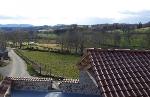 Saint-Hilaire-Cusson-la-Valmitte Cottage | Renovated house 2019, perfect for families and friends, terrace, near dairy farm