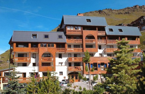 Val-Thorens Apartment | Wifi, 50m from ski slopes, balcony, tv, ski locker, 35m², Val Thorens