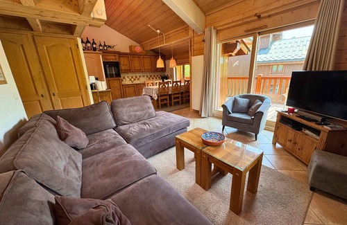 Le Bettaix Apartment | Comfort+ Apartment with Balcony and Parking - 3 Bedrooms, 6 pers, WiFi - Les Menuires