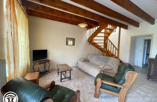 Saint-Martin-des-Tilleuls House | 95 m² House ∙ 3 bedrooms ∙ 6 guests