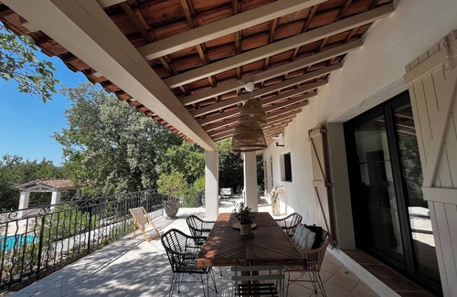 Saint-Maximin-la-Sainte-Baume House | Villa en Provence à 20 min D'aix en Provence, Avec Piscine et Terrasses