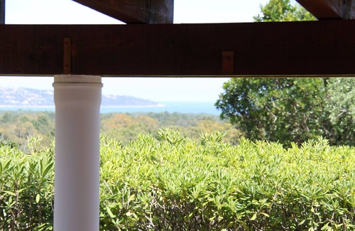 Cirendinu Villa | Charming villa near several animal-friendly beaches