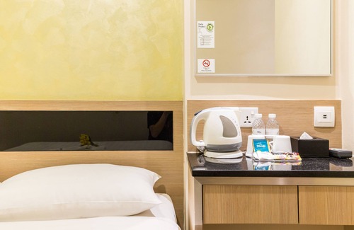 Queenstown Hotel | Fragrance Hotel - Ocean View