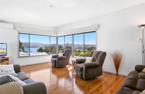 Narooma House | Frangipani Cottage Narooma