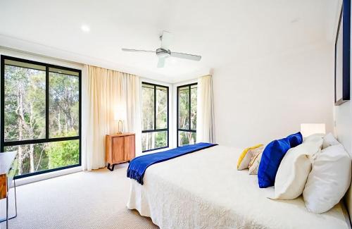 Hyland Park House | Frangipani Riverfront