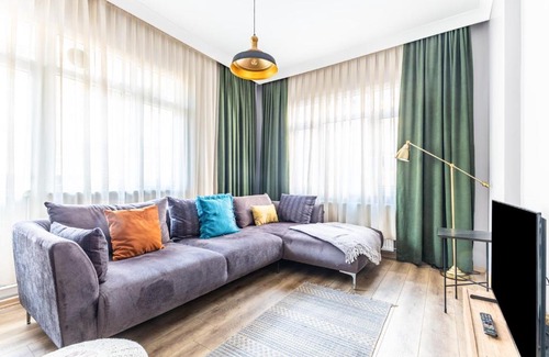 Esentepe Apartment | FRANK by EsEs Homes