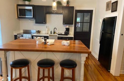 Clemson House | Frank Howard 111 Farmhouse