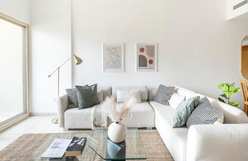 The Greens Apartment | Frank Porter - Al Samar