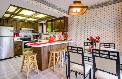 Frankfort House | Frankfort Home w/3 Balconies - 3 Mi to Downtown