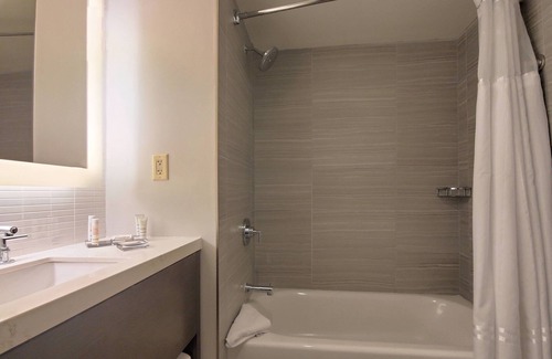 Franklin Hotel | Franklin Marriott Cool Springs