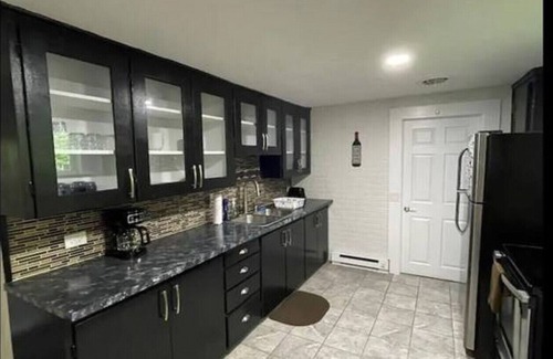 Ashtabula House | Frank’s Last Resort- Sunset Vacation Rentals