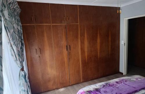 Universitas Apartment | FRANS GUEST house