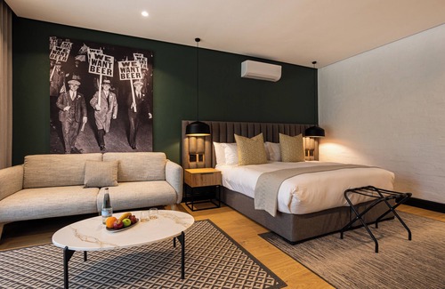 Franschhoek Hotel | @Franschhoek Hotel