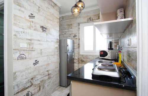 Alexandria House | FREE AIRPORT PICK UP beautiful sea view Apt,in the heart of Alexandria