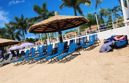 Discovery Bay House | Free Beach&pool Access -vaes Luxury Escape