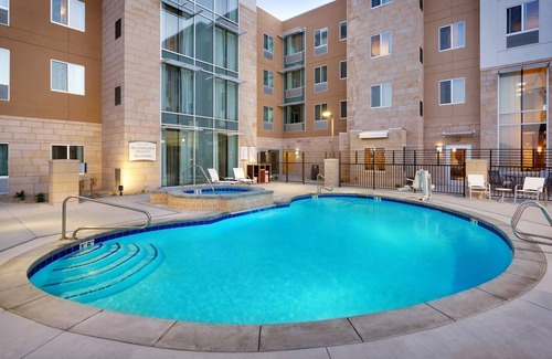 Lehi Condo | Free Breakfast. Pool & Hot Tub. Gym. Great for Business Travelers!