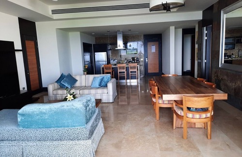 Nuevo Vallarta Villa | Free Golf! Legendary Vidanta Luxury! HOLIDAY DATES AVAILABLE!