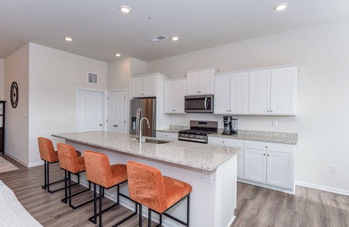 Millville House | Free Linens & Cleaning - Sparkling Sea Villa