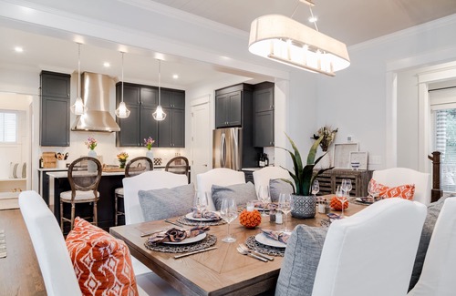 Green Hills House | Free Night* | Above Nashville Coastal | 3 miles Nashville | Groups I Events