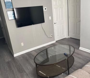 Atlanta Apartment | Free Parking! Apartment for You -Ground Floor