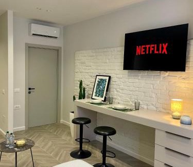 Durres Apartment | - Free Parking - Cozy City Center Studio -