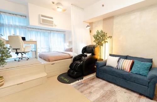 Bagumbayan Apartment | FREE PARKING! Eastwood Le Grand 3, Unli Full Body Massage, No Pets Allowed