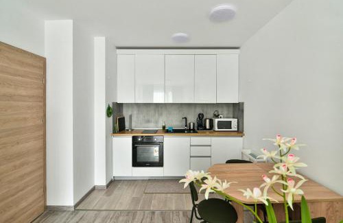 Saints Constantine and Helena Apartment | Free parking flats with WIFI and pool