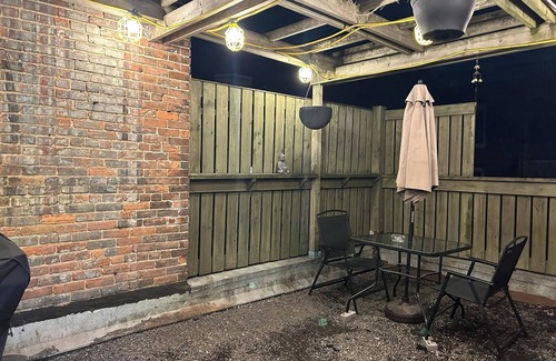 Hochelaga Apartment | Free Parking, Private Terrace, Tea Lounge, Harry Potter