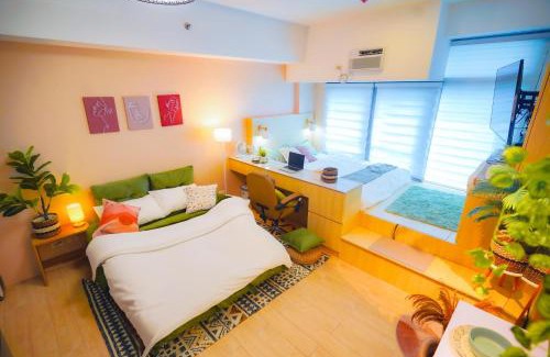 Bagumbayan Apartment | Free Parking Promo! Eastwood LeGrand 3 - Mowai Suites
