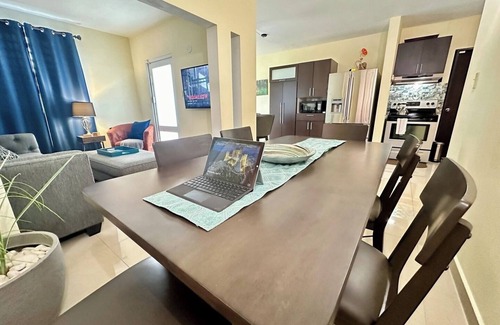 Gobernador Pinero House | Freedom House San Juan SJ