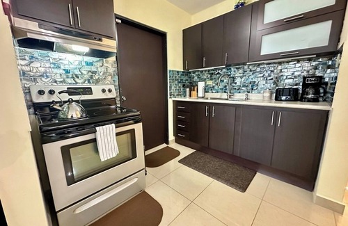 Gobernador Pinero House | Freedom House San Juan SJ