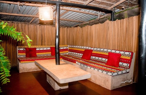 Arusha Bed & Breakfast | FREEDOM INN