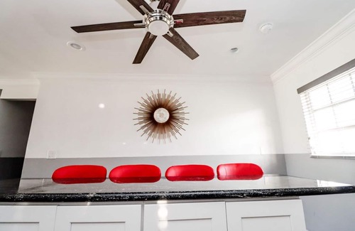 Yeoman Wood House | Freedom Island House - Modern and New