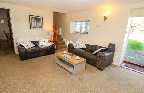 Ventnor House | Freemantle Lodge