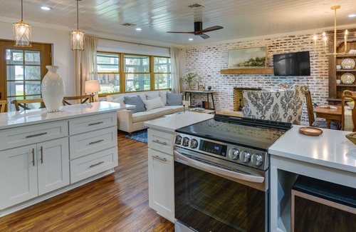 Freeport House | Freeport Waterfront Vacation Rental w/Boat Launch