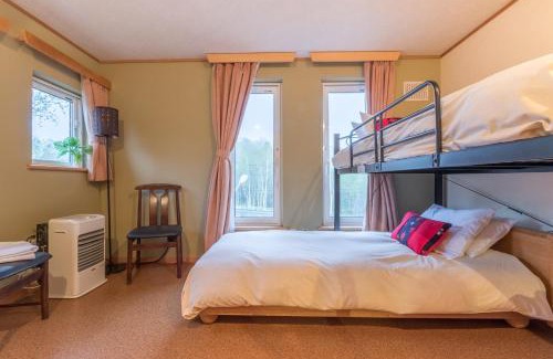 Niseko Cabin | Freeride Backpackers Lodge Niseko
